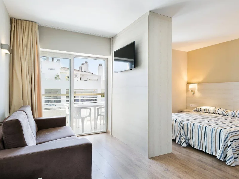 Double Room with Pool View